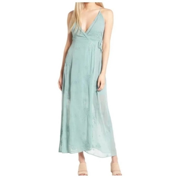 ASTR the label Women's Wrap Maxi Dress Size Small - Picture 2 of 8
